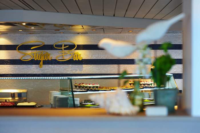 Nicko Cruises Vasco Da Gama Bistro Buffet 4.jpg